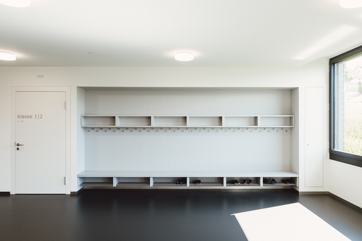 PR-1434-Jan-Keller-Garderobe