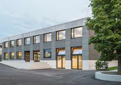 PR 1 1434 Jan Keller West schrag mit Kastanie